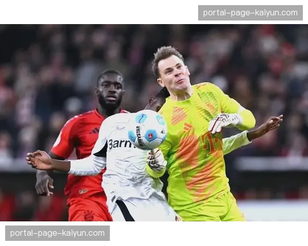 诺伊尔续约谈判悬而未决，拜仁已考虑汉堡门将霍伊尔作为备选